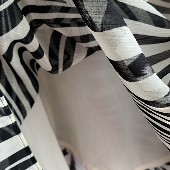 Zebra Print Nicole Miller Tank Top - EUC Medium - Picture 5 of 9